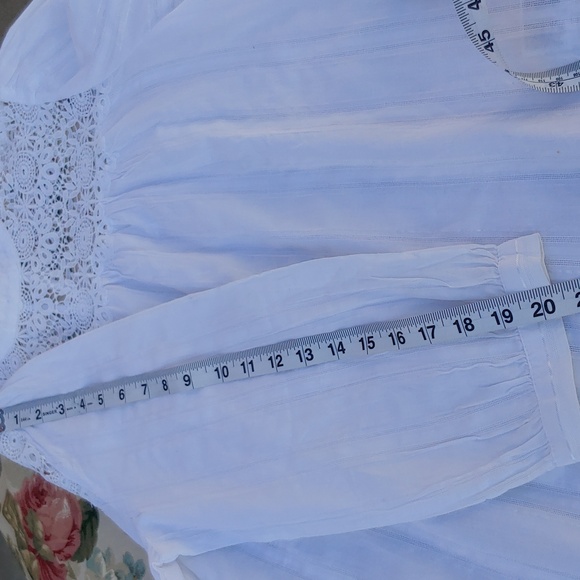 GAP French Style Lace and Cotton Top with High Collar in White size Small NWT - Picture 16 of 17
